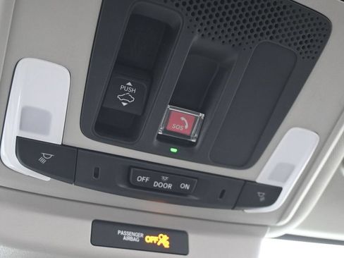 Used 2025 Honda Accord SE image 27