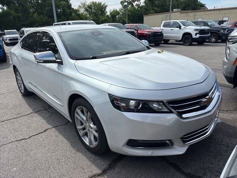 Used 2015 Chevrolet Impala LTZ FWD image 1