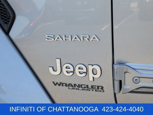 Used 2021 Jeep Wrangler Unlimited Sahara AWD/4WD image 29