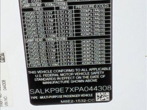 Certified 2023 Land Rover Range Rover SE AWD/4WD image 26