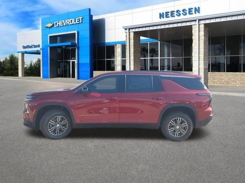 New 2026 Chevrolet Traverse LT w/ Driver Confidence Package FWD image 4