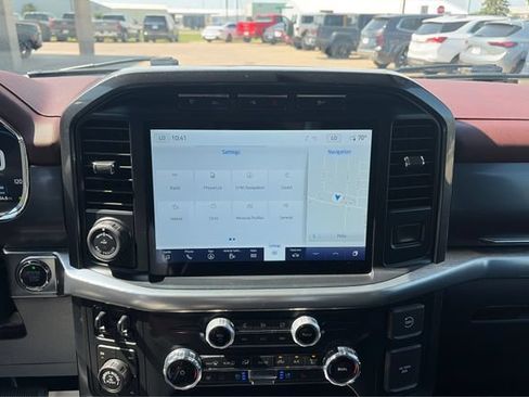Used 2022 Ford F150 Lariat w/ Equipment Group 502A High AWD/4WD image 13