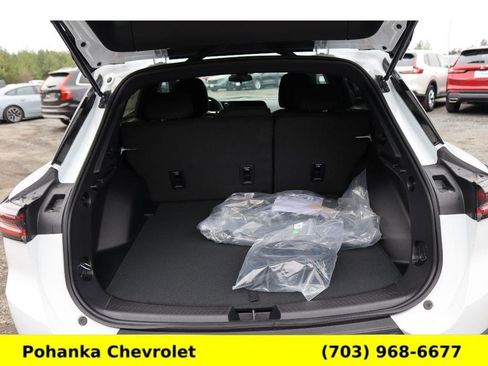 New 2026 Chevrolet Equinox EV LT image 25