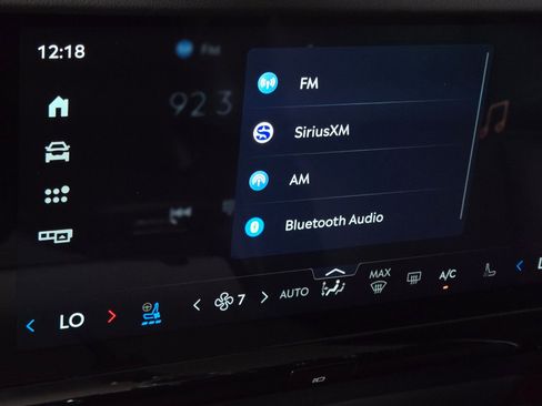 New 2026 Lincoln Navigator Premiere AWD/4WD image 28