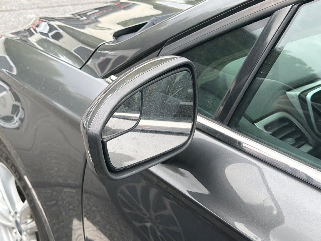 Used 2018 Ford Fusion S FWD image 9