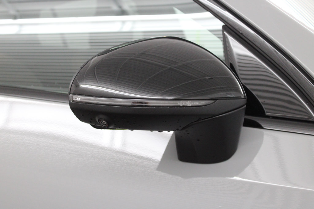 Used 2026 Mercedes-Benz GLC 300 4MATIC image 13