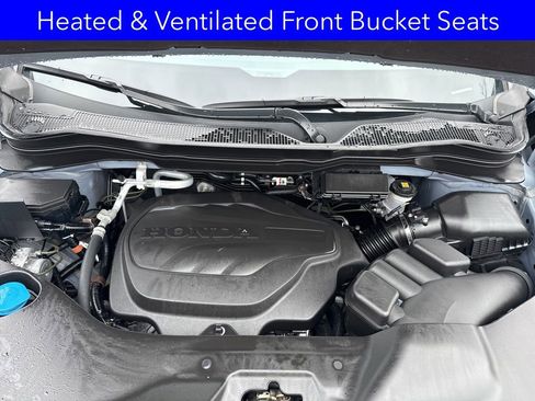 Certified 2024 Honda Passport Black Edition image 16