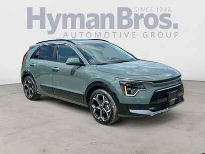New 2025 Kia Niro SX Touring