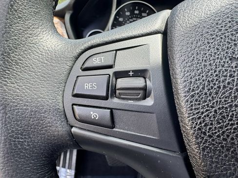 Used 2015 BMW 320i Sedan RWD image 35
