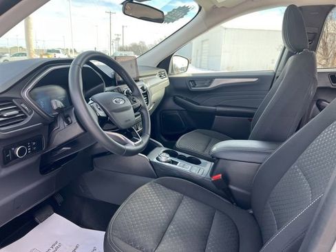 Used 2023 Ford Escape Active image 31