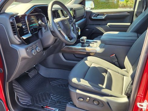 New 2026 Chevrolet Silverado 1500 LT Trail Boss w/ Safety Package image 7