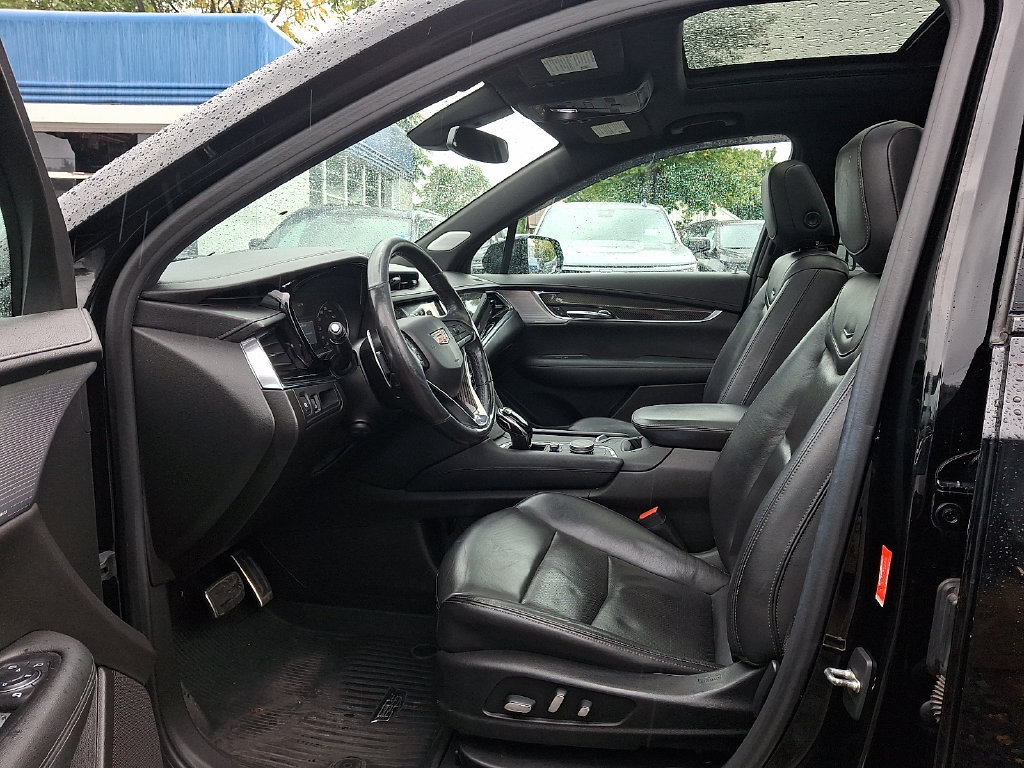 Used 2020 Cadillac XT6 Sport AWD/4WD image 14