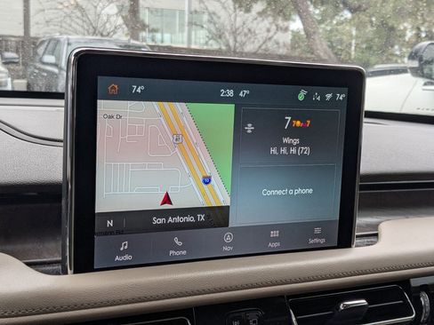 Used 2023 Lincoln Aviator Reserve w/ Equipment Group 201A image 12