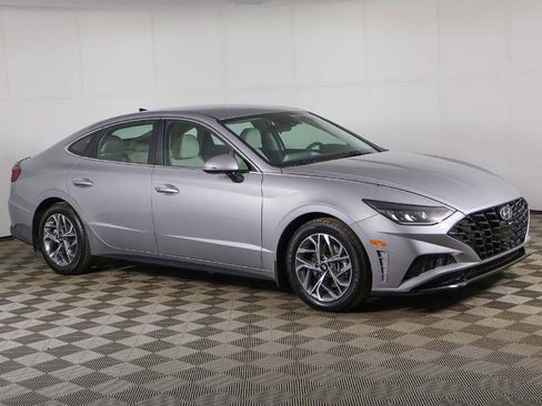 Certified 2023 Hyundai Sonata SEL w/ Cargo Package image 2