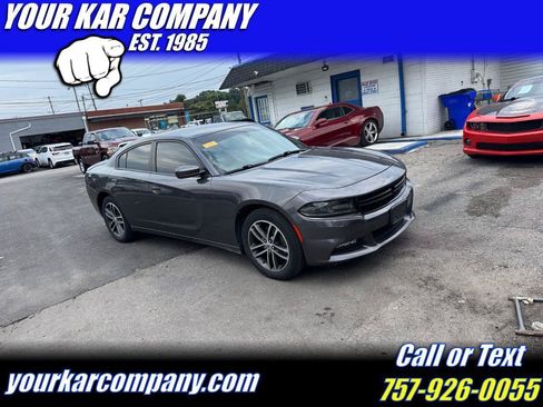 Used 2019 Dodge Charger SXT AWD/4WD image 1