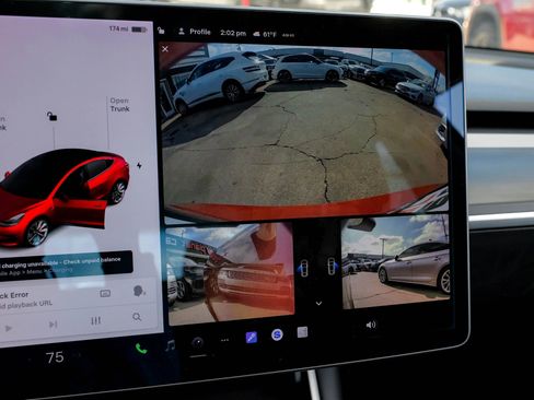 Used 2019 Tesla Model 3 Performance image 27