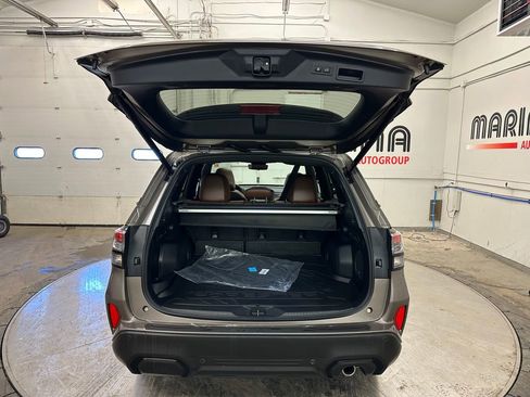 Used 2025 Subaru Forester Touring image 18