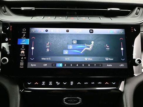 New 2026 Jeep Grand Cherokee Altitude AWD/4WD image 34