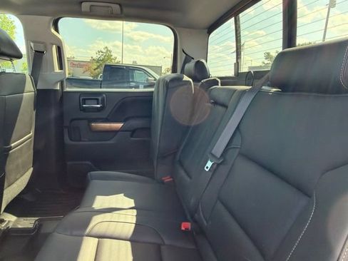 Used 2018 Chevrolet Silverado 1500 LTZ w/ LTZ Plus Package AWD/4WD image 21