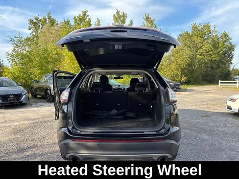 Used 2018 Ford Edge Titanium w/ Equipment Group 301A AWD/4WD image 13