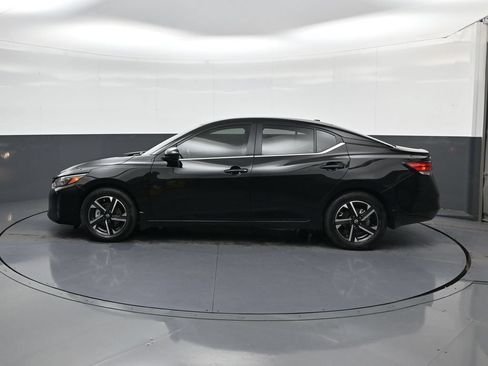 Used 2025 Nissan Sentra SV w/ All-Weather Package FWD image 5