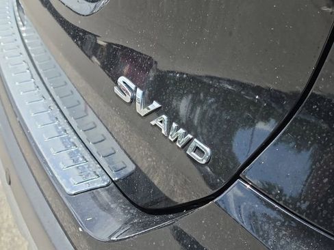 Used 2019 Nissan Rogue SV w/ Premium Package AWD/4WD image 6
