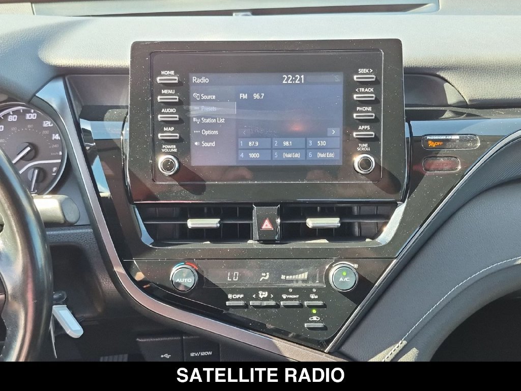 Used 2022 Toyota Camry SE AWD/4WD image 24