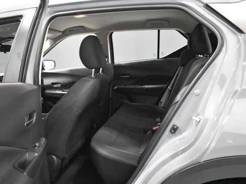 Certified 2023 Nissan Kicks SV image 27