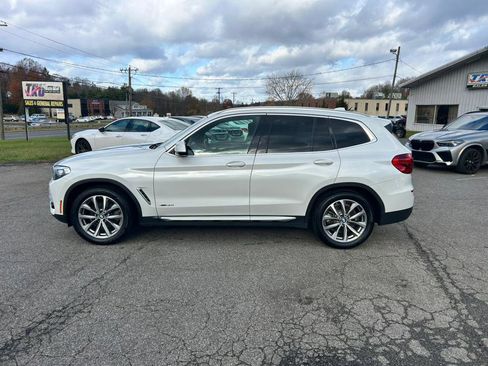Used 2018 BMW X3 xDrive30i image 2