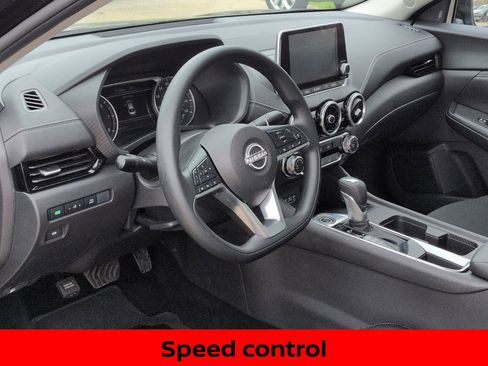Certified 2025 Nissan Sentra SV FWD image 15