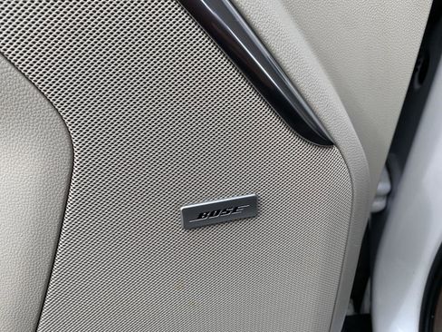 Used 2021 GMC Yukon XL Denali w/ Denali Premium Package image 35