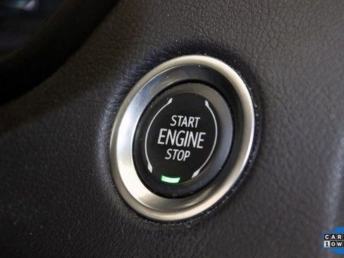 Certified 2022 Cadillac XT4 Sport w/ Comfort Package image 27