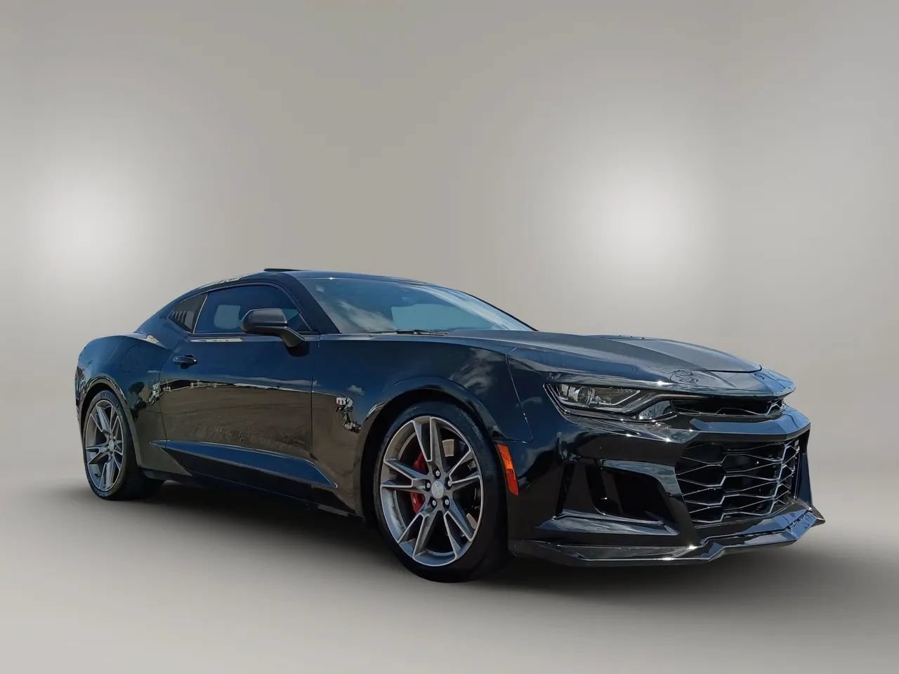 Used 2021 Chevrolet Camaro SS RWD image 1