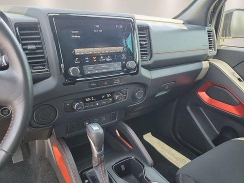 Used 2024 Nissan Frontier Pro-X w/ Technology Package RWD image 19