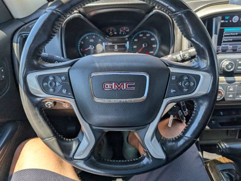 Used 2018 GMC Canyon Denali AWD/4WD image 29