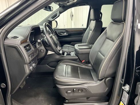 Used 2024 Chevrolet Tahoe Premier AWD/4WD image 20
