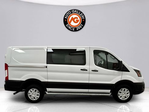Used 2024 Ford Transit 250 Low Roof w/ Exterior Upgrade Package image 8
