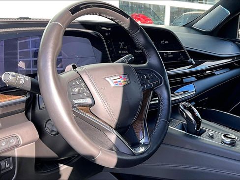 Used 2024 Cadillac Escalade Sport Platinum image 14