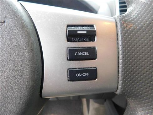 Used 2017 Nissan Frontier SV image 14