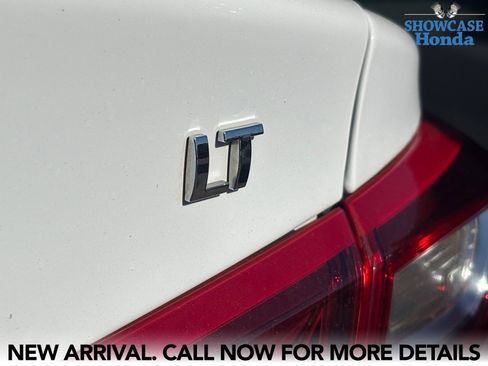 Used 2023 Chevrolet Malibu LT image 8