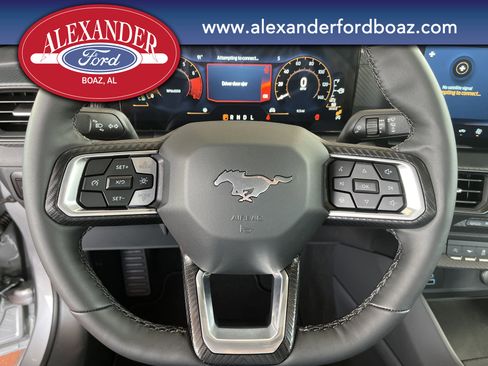 New 2025 Ford Mustang Coupe image 19