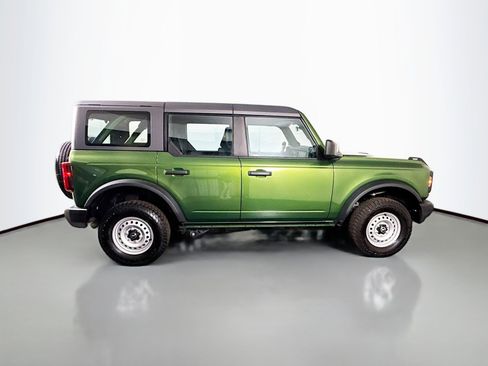 Used 2023 Ford Bronco 4-Door AWD/4WD image 11