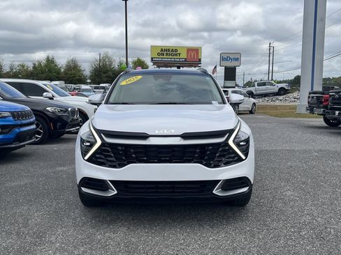 Used 2025 Kia Sportage EX w/ Premium Package image 11