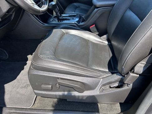 Used 2018 Chevrolet Colorado Z71 image 19