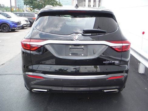 Used 2019 Buick Enclave Avenir w/ Avenir Technology Package AWD/4WD image 11
