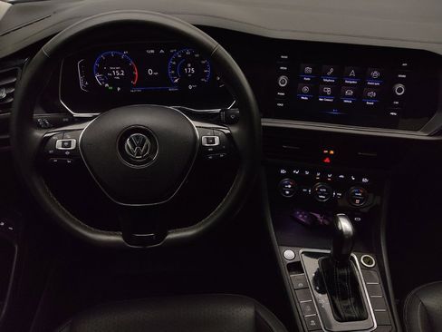 Used 2021 Volkswagen Jetta SEL FWD image 22