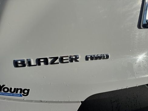 Used 2025 Chevrolet Blazer LT image 10