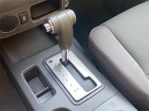 Used 2019 Nissan Frontier S image 27