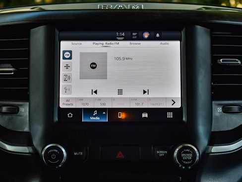 Used 2022 RAM 1500 Big Horn image 15