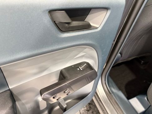 New 2026 Ford Maverick XL AWD/4WD image 17